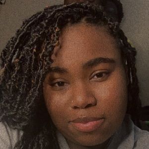 Meet your Posher, Amyia